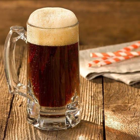PINISI ROOT BEER